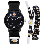 Small Daisy Wrist Watch Women Fashion Nylon Strap Dress Quartz Watch Simple Wild Girlfriends Couple Watch Birthday Gift Women